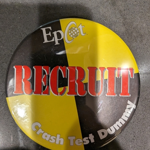 Disney Cast Member Button Collection - Picture 6 of 6